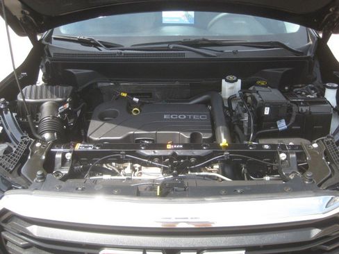 Used 2022 GMC Terrain SLE w/ Driver Convenience Package FWD image 12