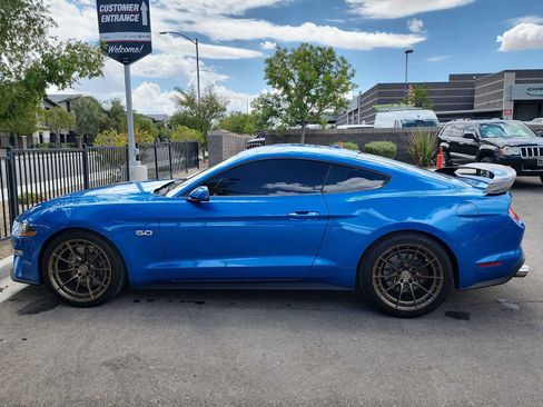Used 2019 Ford Mustang GT Premium w/ GT Performance Package RWD image 5