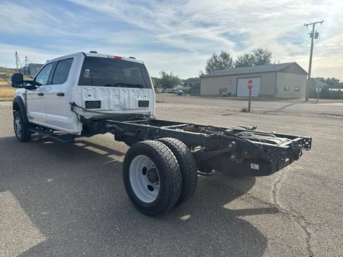 Used 2024 Ford F550 4x4 Crew Cab Super Duty image 25