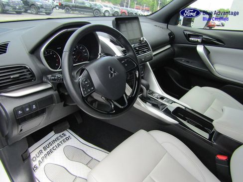 Used 2023 Mitsubishi Eclipse Cross SEL AWD/4WD image 14