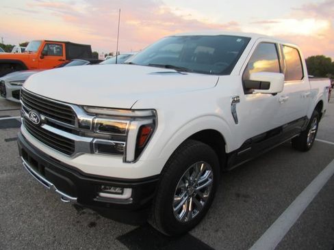 Used 2024 Ford F150 King Ranch w/ FX4 Off-Road Package AWD/4WD image 3
