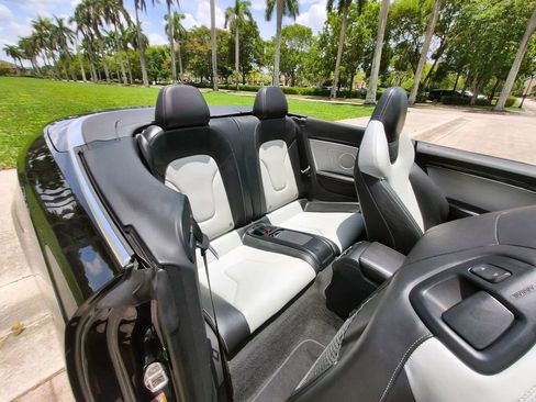 Used 2014 Audi S5 Prestige image 15