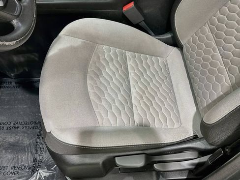 Certified 2020 Chevrolet Equinox LS FWD image 18