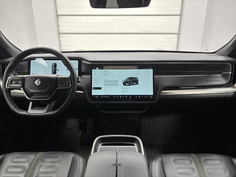 Used 2025 Rivian R1S Adventure AWD/4WD image 27