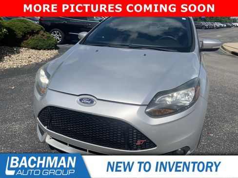 Used 2014 Ford Focus ST FWD image 8
