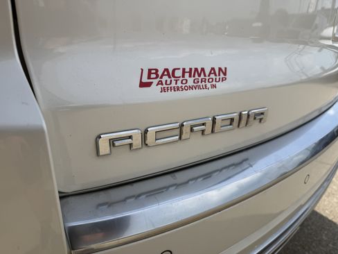Used 2015 GMC Acadia Denali FWD image 9