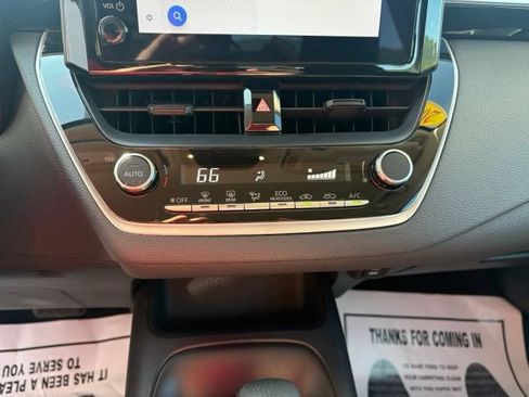 Used 2024 Toyota Corolla LE FWD image 18