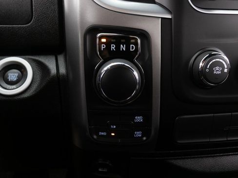 Used 2022 RAM 1500 Classic Warlock w/ Technology Package I AWD/4WD image 32