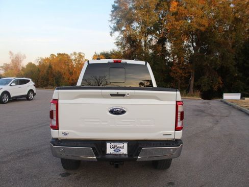 Used 2021 Ford F150 Lariat image 12