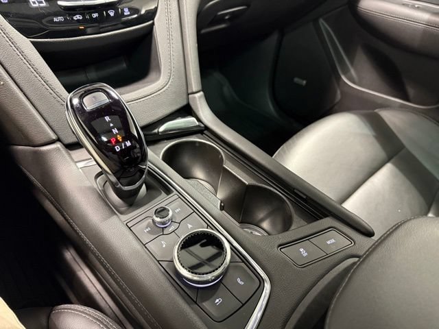 Certified 2025 Cadillac XT5 Premium Luxury AWD/4WD image 22