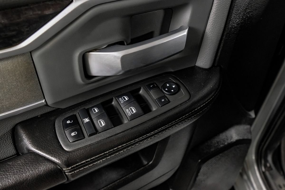 Used 2022 RAM 2500 Big Horn AWD/4WD image 33