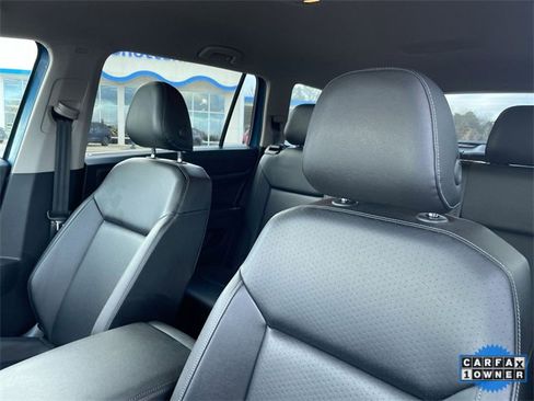 Used 2019 Volkswagen Atlas SE w/ Towing Package image 14