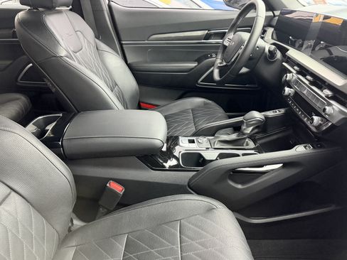 Certified 2023 Kia Telluride EX X-Line AWD/4WD image 7