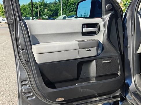 Used 2014 Toyota Sequoia Limited AWD/4WD image 11