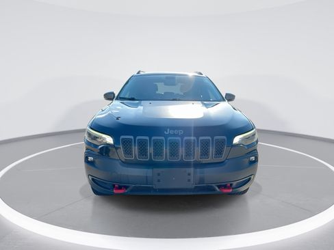 Used 2020 Jeep Cherokee Trailhawk w/ Cold Weather Group AWD/4WD image 3