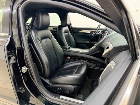 Used 2020 Lincoln MKZ AWD image 10