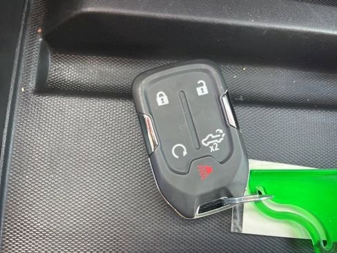 Used 2021 Chevrolet Silverado 1500 LT Trail Boss w/ Convenience Package II image 34