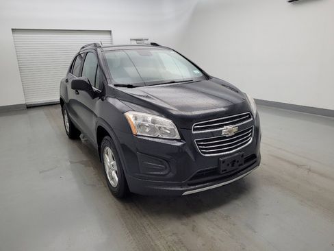 Used 2015 Chevrolet Trax LT w/ LT Plus Package AWD/4WD image 13