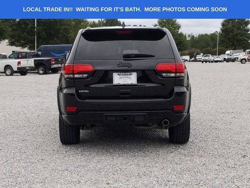 Used 2019 Jeep Grand Cherokee Altitude image 4
