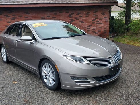 Used 2016 Lincoln MKZ Hybrid w/ Equipment Group 500A Select image 23