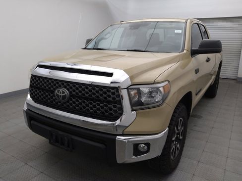 Used 2019 Toyota Tundra SR5 w/ SR5 Upgrade Package AWD/4WD image 15