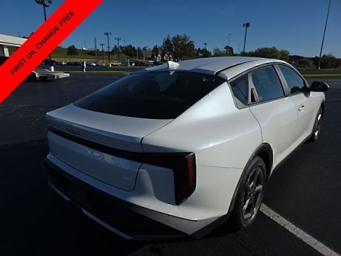 Used 2025 Kia K4 FWD image 7