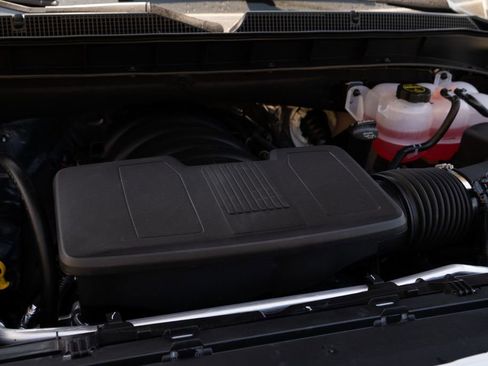 New 2025 Chevrolet Suburban Premier w/ Sun And Tow Package image 48