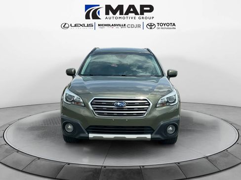 Used 2017 Subaru Outback 2.5i Touring w/ Popular Package #5A AWD/4WD image 8