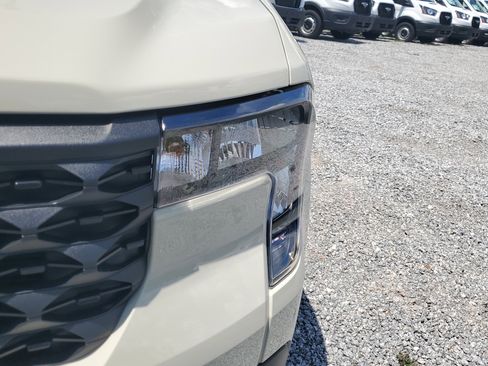 New 2025 Ford Maverick XLT w/ Equipment Group 302A image 4