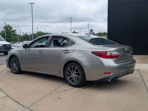 Used 2016 Lexus ES 350 w/ Luxury Package w/Wood Trim FWD image 7