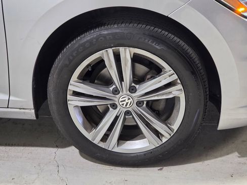 Used 2019 Volkswagen Jetta R-Line FWD image 13