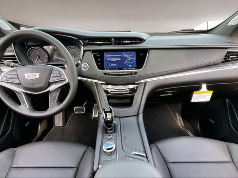 New 2026 Cadillac XT5 Sportv w/ LPO, Red Accent Package AWD/4WD image 5