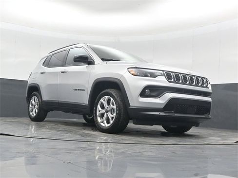 New 2026 Jeep Compass Latitude image 45