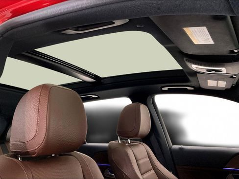 Used 2024 Mercedes-Benz GLE 450 4MATIC image 25