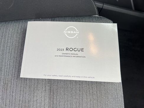 Certified 2023 Nissan Rogue SV image 27