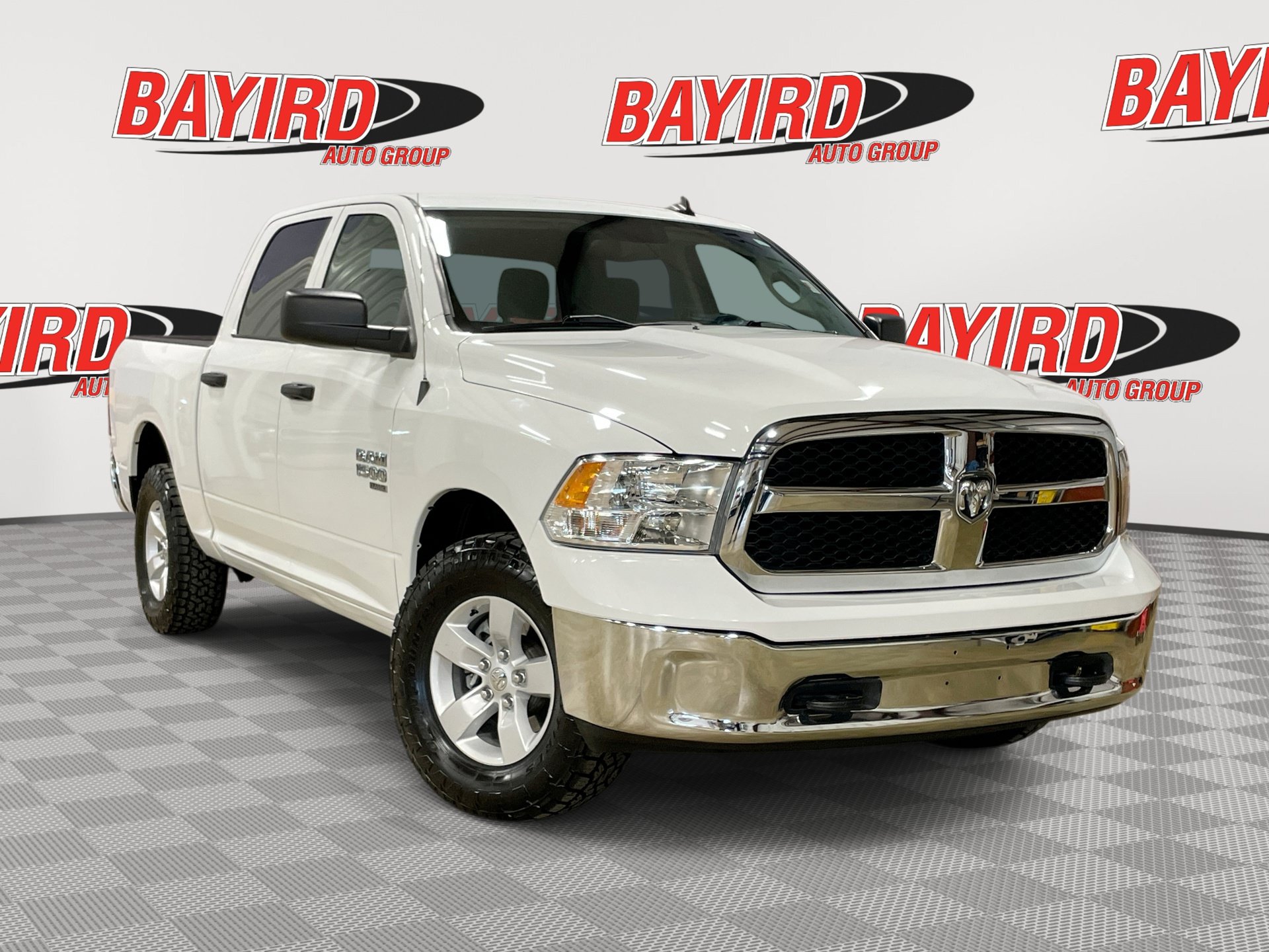 Used 2022 RAM 1500 Classic SLT w/ Electronics Group AWD/4WD image 1