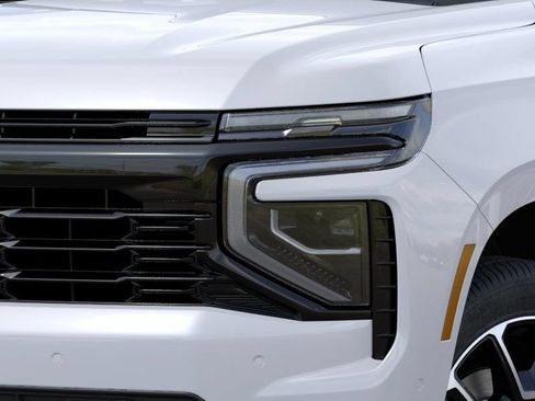 New 2026 Chevrolet Suburban RST w/ Comfort Package AWD/4WD image 13
