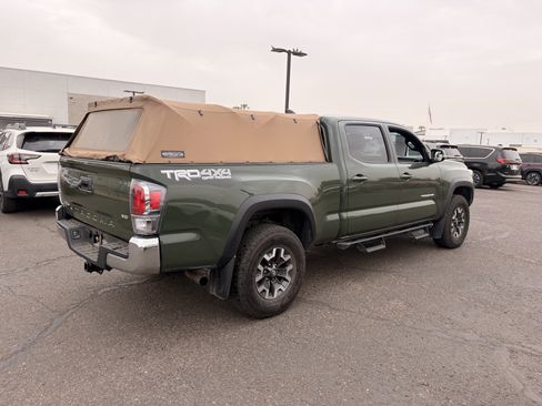 Used 2021 Toyota Tacoma TRD Off-Road AWD/4WD image 4