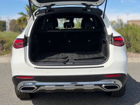 Used 2024 Mercedes-Benz GLC 300 image 13