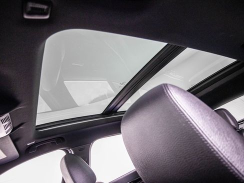 Used 2018 BMW X1 sDrive28i w/ Convenience Package image 26