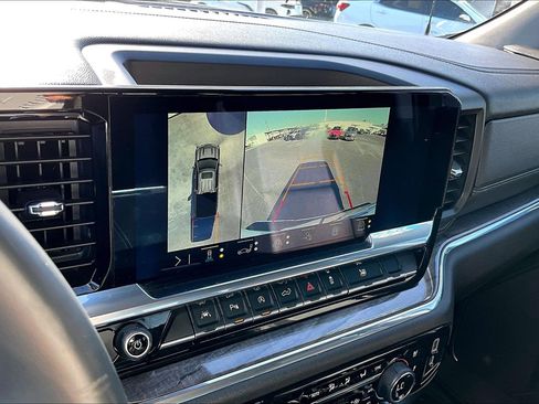 Certified 2023 Chevrolet Silverado 1500 LTZ image 24