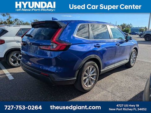 Used 2025 Honda CR-V EX-L image 2