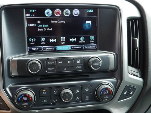Used 2018 Chevrolet Silverado 1500 LT w/ All Star Edition AWD/4WD image 13