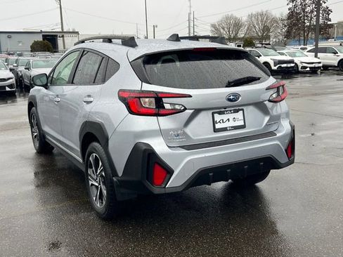 Used 2024 Subaru Crosstrek 2.0i Premium image 10