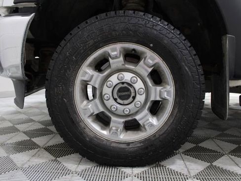 Used 2016 Ford F250 XLT w/ XLT Premium Package image 43