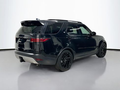 Used 2025 Land Rover Discovery S AWD/4WD image 9