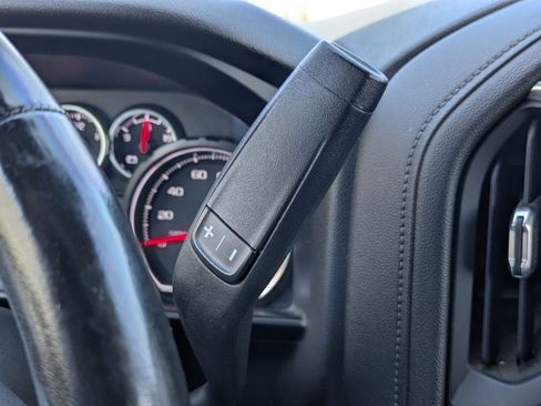 Used 2021 Chevrolet Silverado 1500 LT image 12