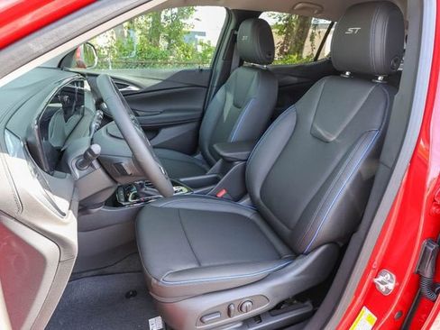 New 2026 Buick Encore GX Sport Touring w/ Advanced Technology Package FWD image 15