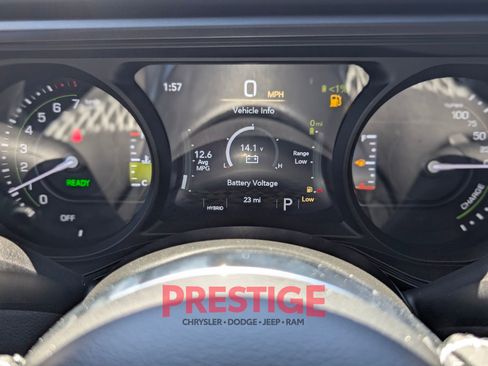 New 2025 Jeep Wrangler Unlimited Sahara AWD/4WD image 8