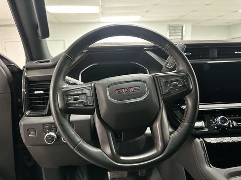 Used 2024 GMC Sierra 2500 AT4 w/ AT4 Premium Plus Package AWD/4WD image 16